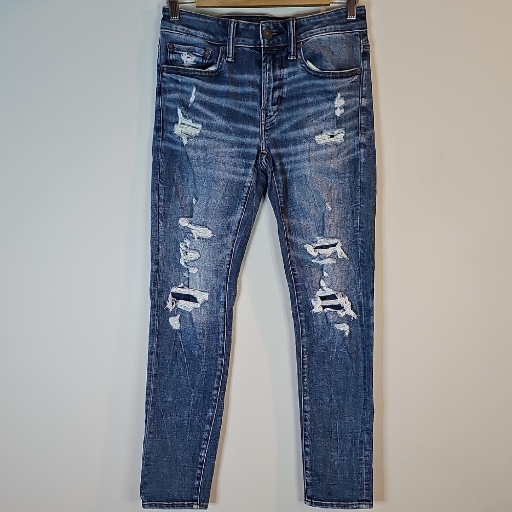 American Eagle Airflex+ Temp Tech Men's Distressed Style Blue Skinny Jeans